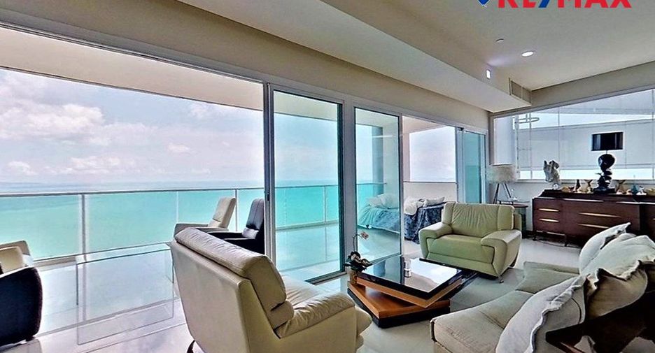 Wohnung zum Kauf mit 4 Zimmer in Sattahip, Chonburi