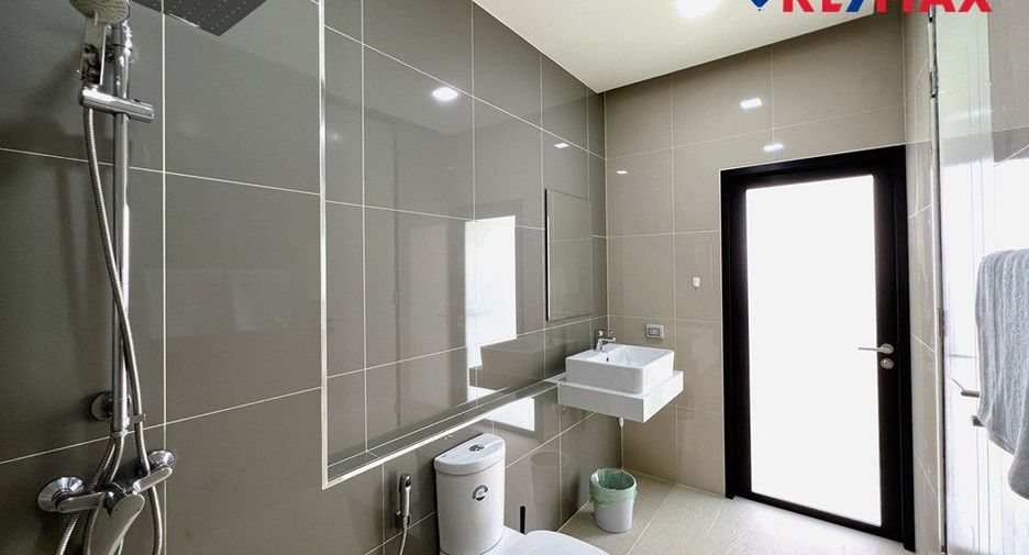 For sale 2 bedrooms house in Huay Yai, Pattaya