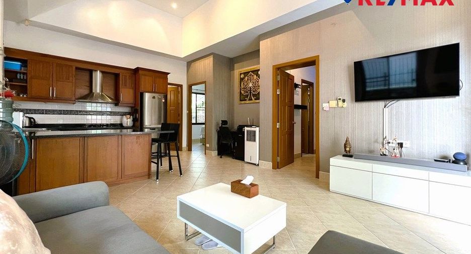 For sale 3 bedrooms house in Pratumnak, Pattaya