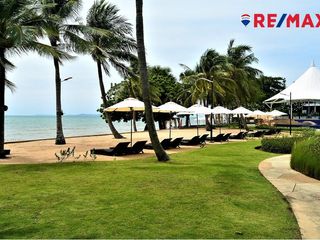 For sale 2 bed condo in Na Jomtien, Pattaya
