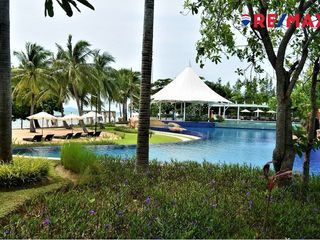 For sale 2 bed condo in Na Jomtien, Pattaya