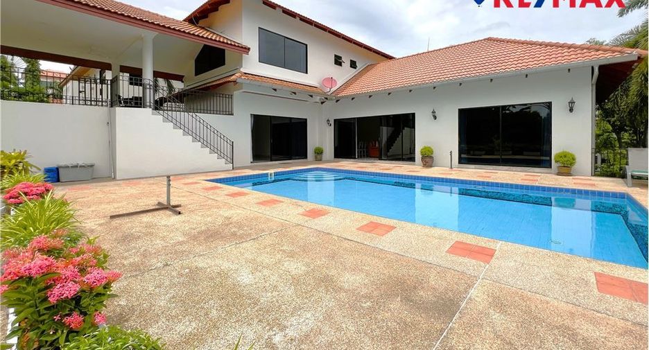 Haus zum Kauf mit 5 Zimmer in East Pattaya, Pattaya