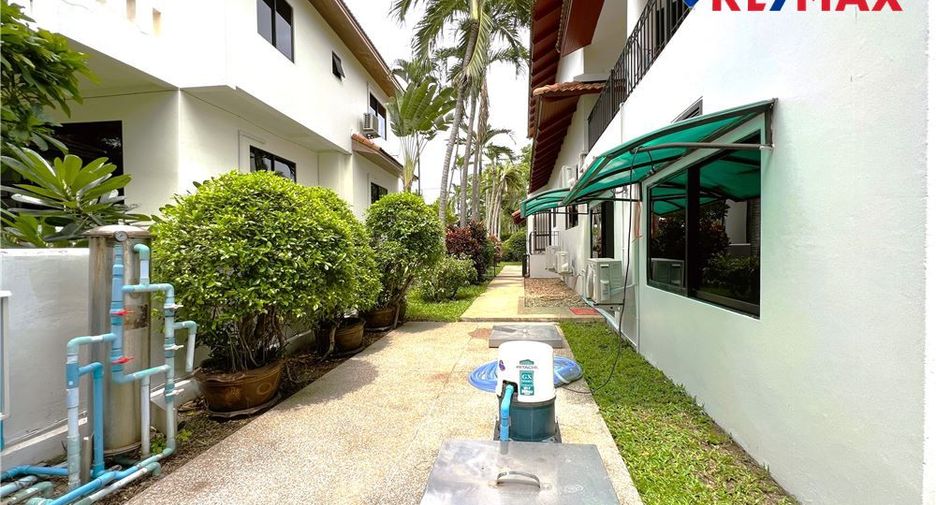 Haus zum Kauf mit 5 Zimmer in East Pattaya, Pattaya