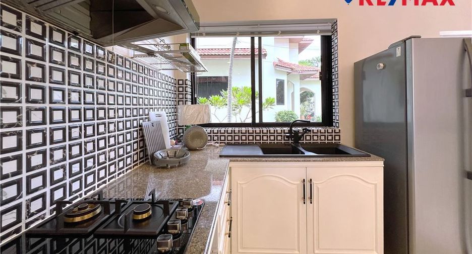 Haus zum Kauf mit 5 Zimmer in East Pattaya, Pattaya