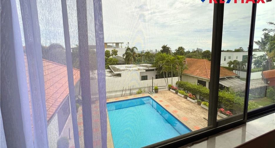 Haus zum Kauf mit 5 Zimmer in East Pattaya, Pattaya