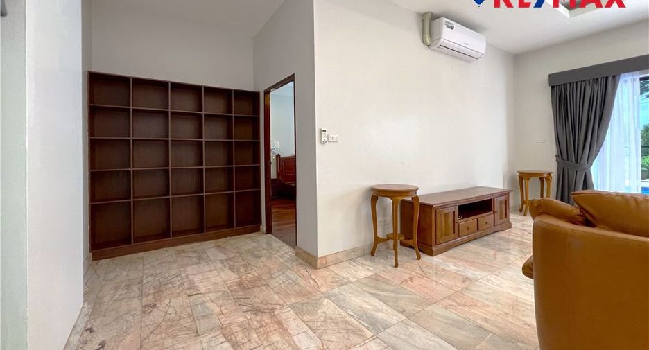 Haus zum Kauf mit 5 Zimmer in East Pattaya, Pattaya