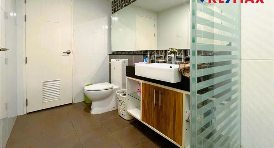 For sale 1 bed condo in Jomtien, Pattaya