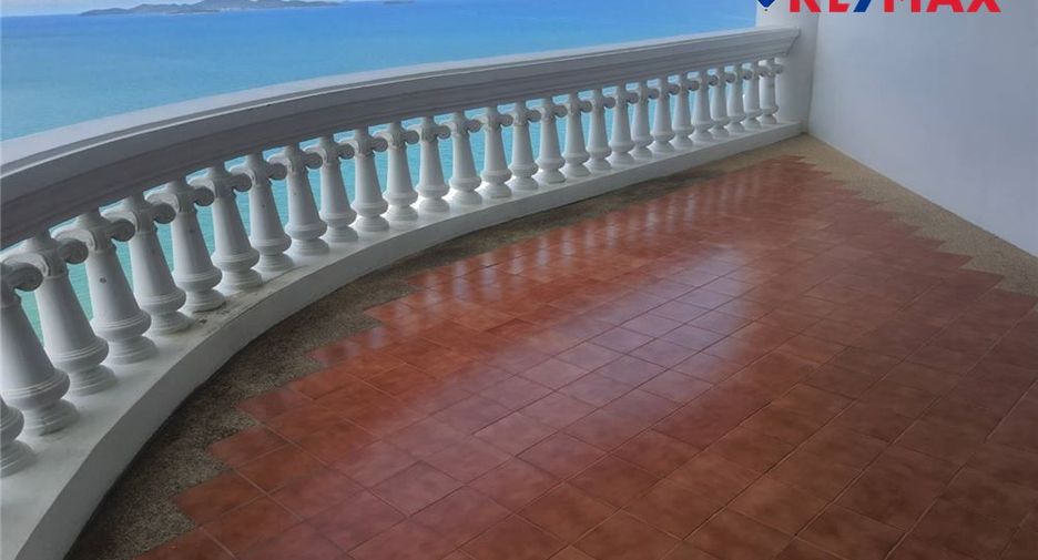 For sale 3 bedrooms condo in North Pattaya, Pattaya