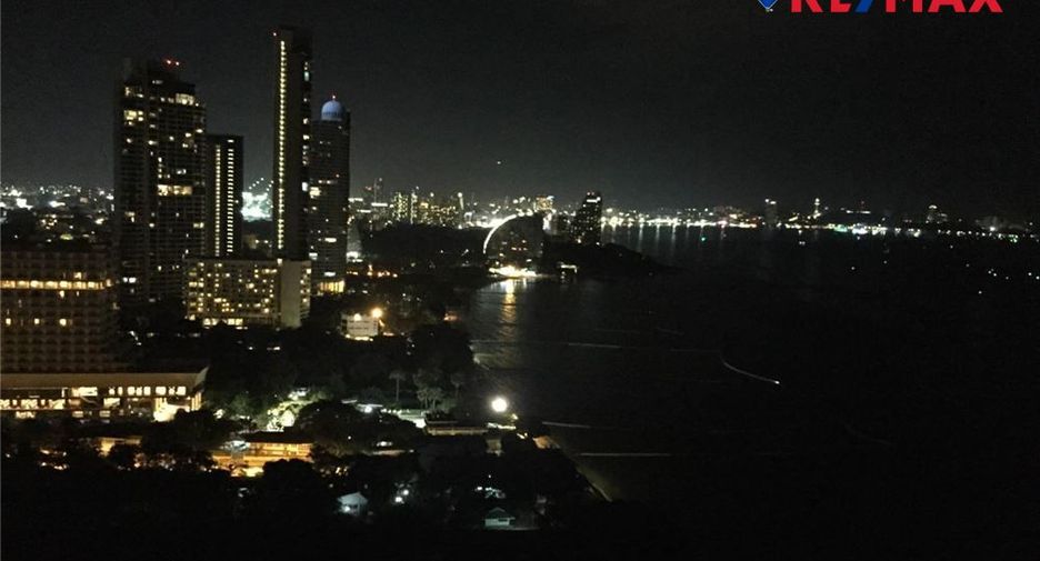 For sale 3 bedrooms condo in North Pattaya, Pattaya