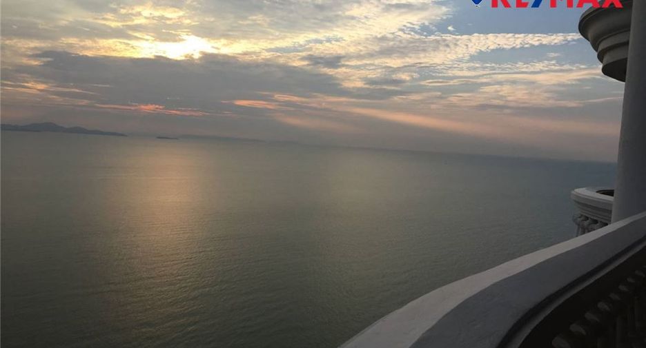 For sale 3 bedrooms condo in North Pattaya, Pattaya