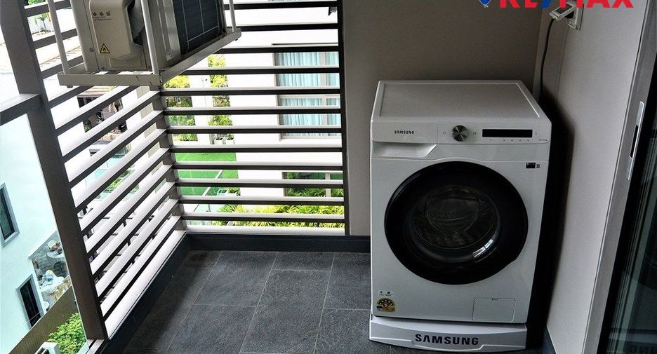 For sale 1 bed condo in Sattahip, Chonburi