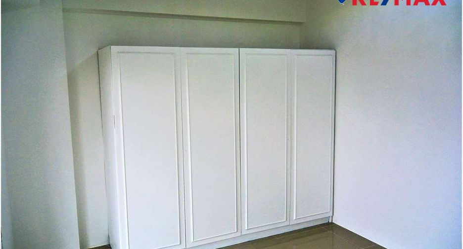 Condo en venta de 2 habitaciones en Sattahip, Chonburi