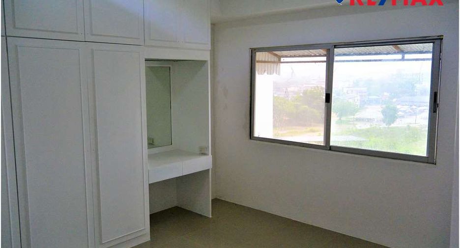 Condo en venta de 2 habitaciones en Sattahip, Chonburi