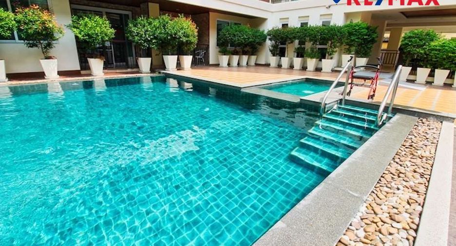 For sale 1 bed condo in South Pattaya, Pattaya