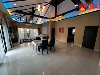 For sale 4 Beds condo in Bang Lamung, Chonburi