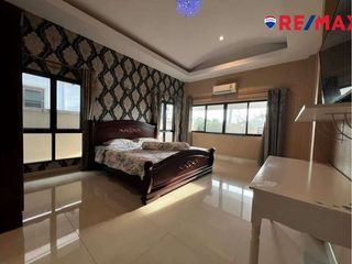For sale 4 Beds condo in Bang Lamung, Chonburi