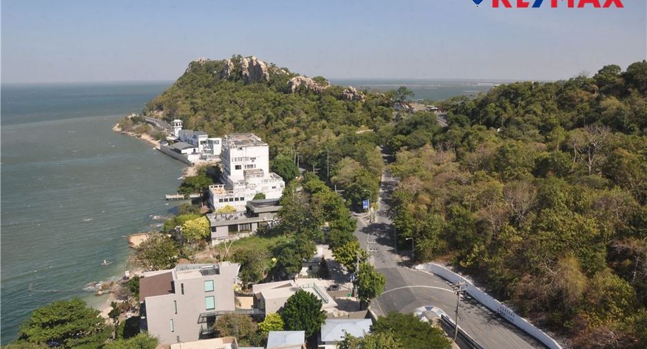 For sale 3 bedrooms condo in Mueang Chon Buri, Chonburi