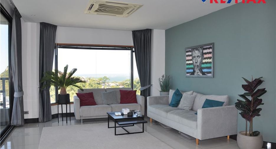 For sale 3 bedrooms condo in Mueang Chon Buri, Chonburi