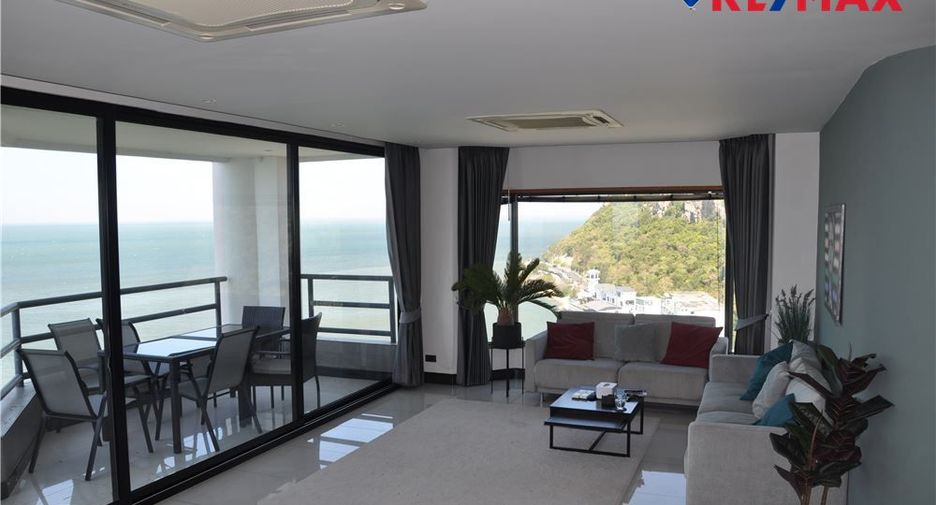 For sale 3 bedrooms condo in Mueang Chon Buri, Chonburi
