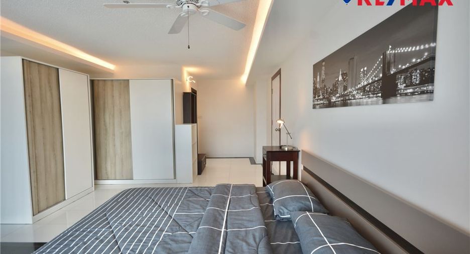 For sale 1 bed condo in Jomtien, Pattaya