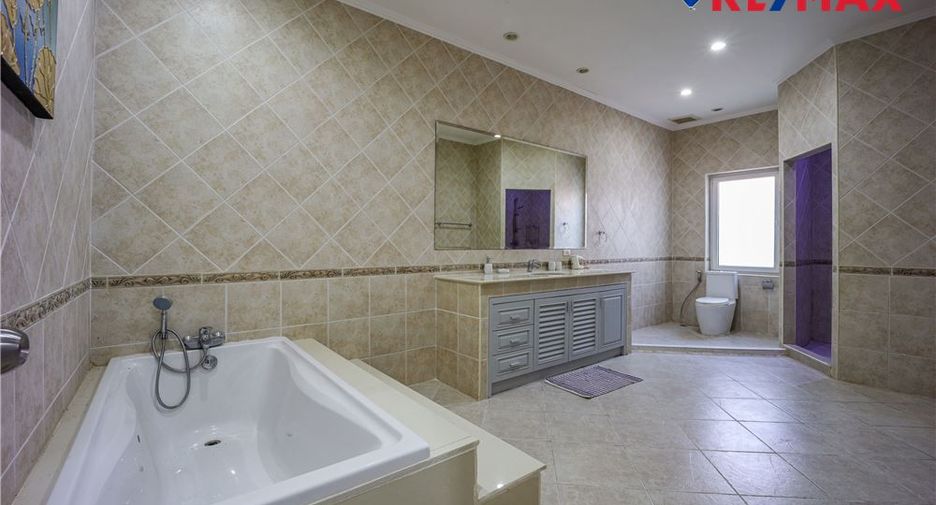 Haus zum Kauf mit 12 Zimmer in Pratumnak, Pattaya