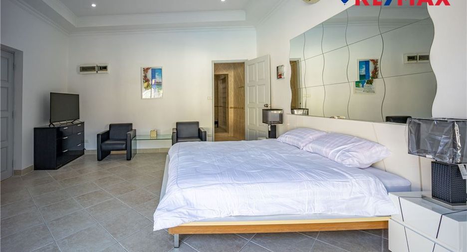 Haus zum Kauf mit 12 Zimmer in Pratumnak, Pattaya