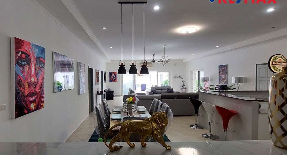 Haus zum Kauf mit 12 Zimmer in Pratumnak, Pattaya
