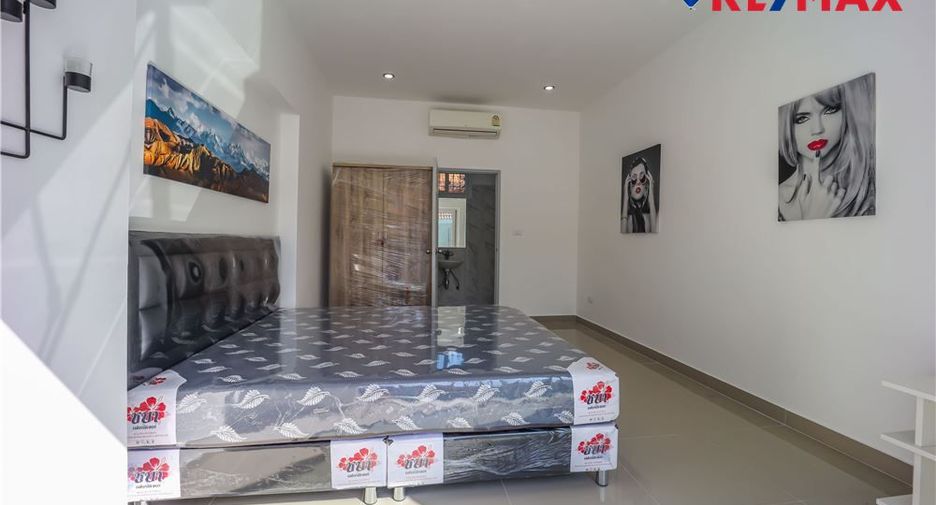Haus zum Kauf mit 12 Zimmer in Pratumnak, Pattaya