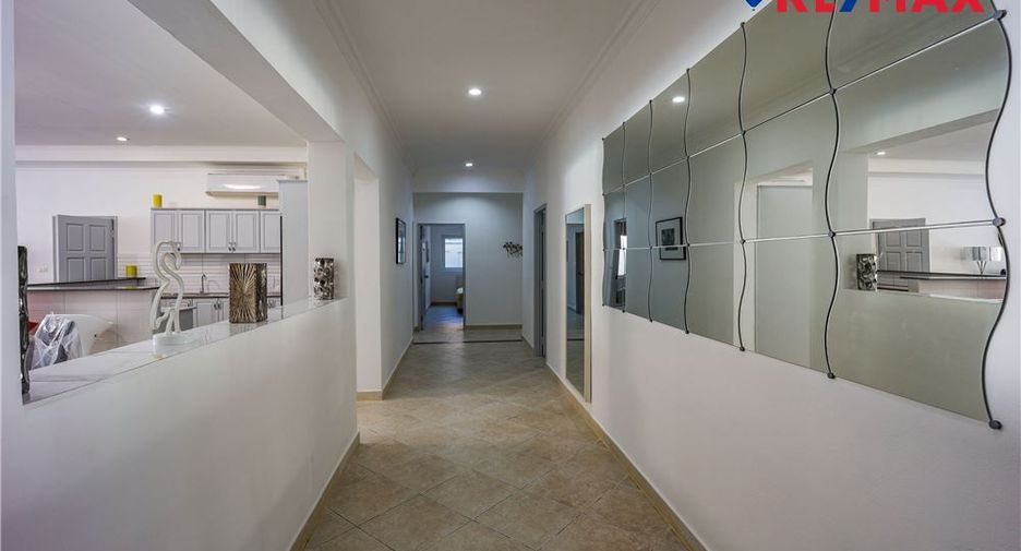 Haus zum Kauf mit 12 Zimmer in Pratumnak, Pattaya