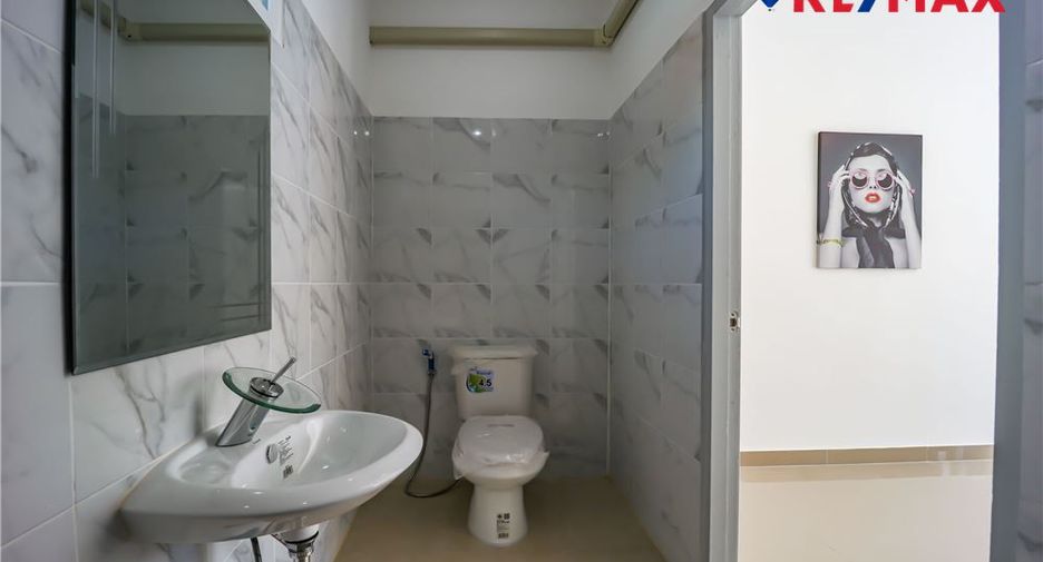 Haus zum Kauf mit 12 Zimmer in Pratumnak, Pattaya