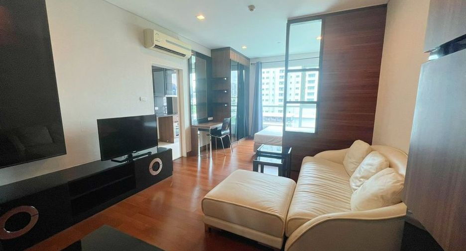 For rent スタジオ condo in Watthana, Bangkok