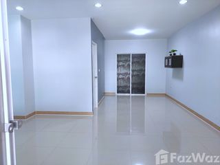 For sale 2 bed townhouse in Nong Khae, Saraburi