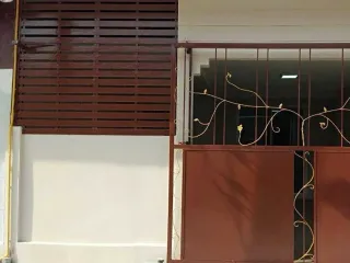 For sale 2 bed townhouse in Nuea Khlong, Krabi