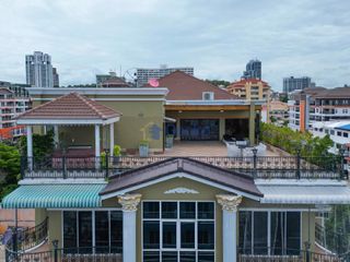 For sale 4 bed condo in Bang Lamung, Chonburi
