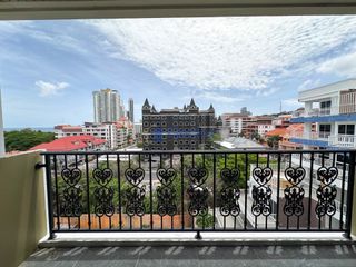 For sale 4 bed condo in Bang Lamung, Chonburi