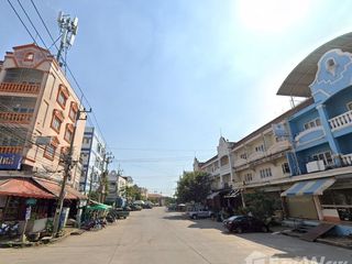For sale retail Space in Mueang Samut Sakhon, Samut Sakhon