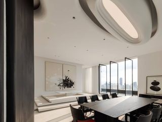 For sale 4 bed condo in Khlong Toei, Bangkok