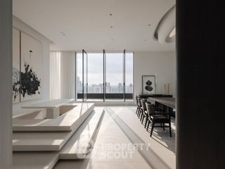 For sale 4 bed condo in Khlong Toei, Bangkok