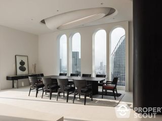 For sale 4 bed condo in Khlong Toei, Bangkok