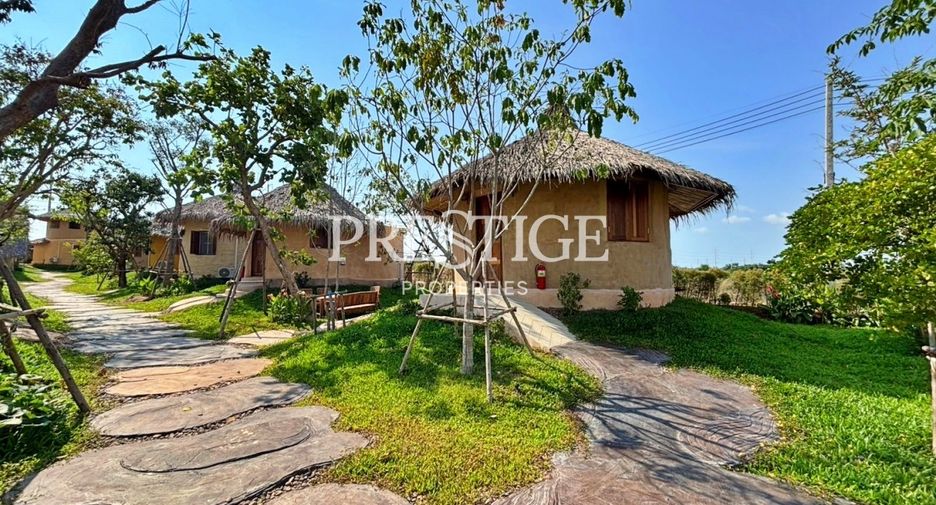 For sale 16 bedrooms retail Space in Bang Lamung, Chonburi