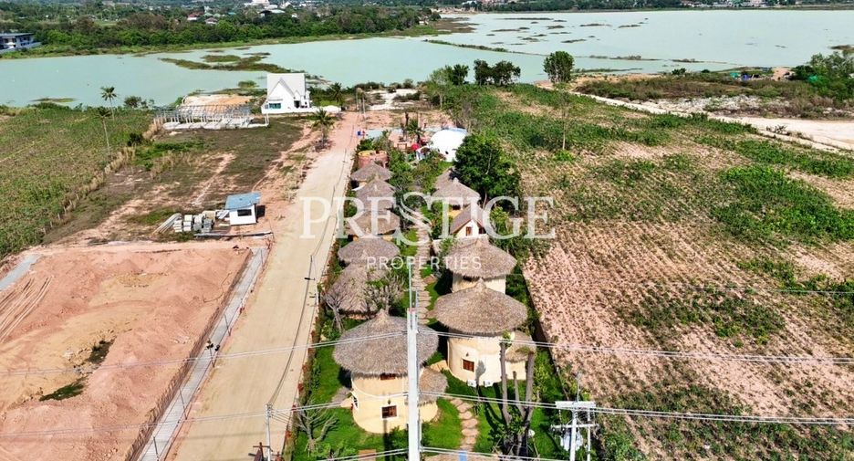 For sale 16 bedrooms retail Space in Bang Lamung, Chonburi