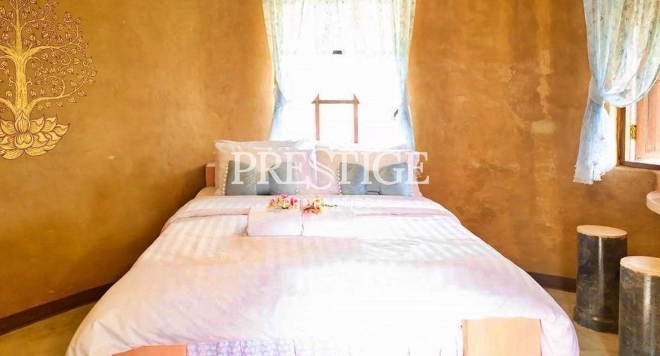 For sale 16 bedrooms retail Space in Bang Lamung, Chonburi