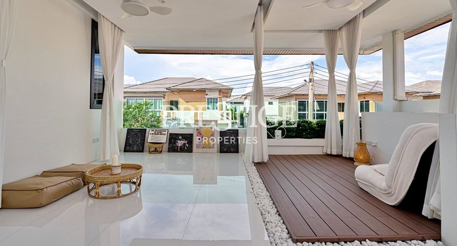 For sale そして for rent 3 ベッドルーム house in Bang Lamung, Chonburi