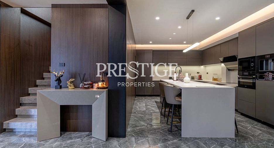 For sale そして for rent 3 ベッドルーム house in Bang Lamung, Chonburi