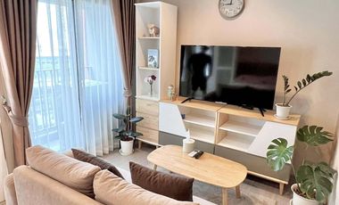 For sale studio condo in Huai Khwang, Bangkok