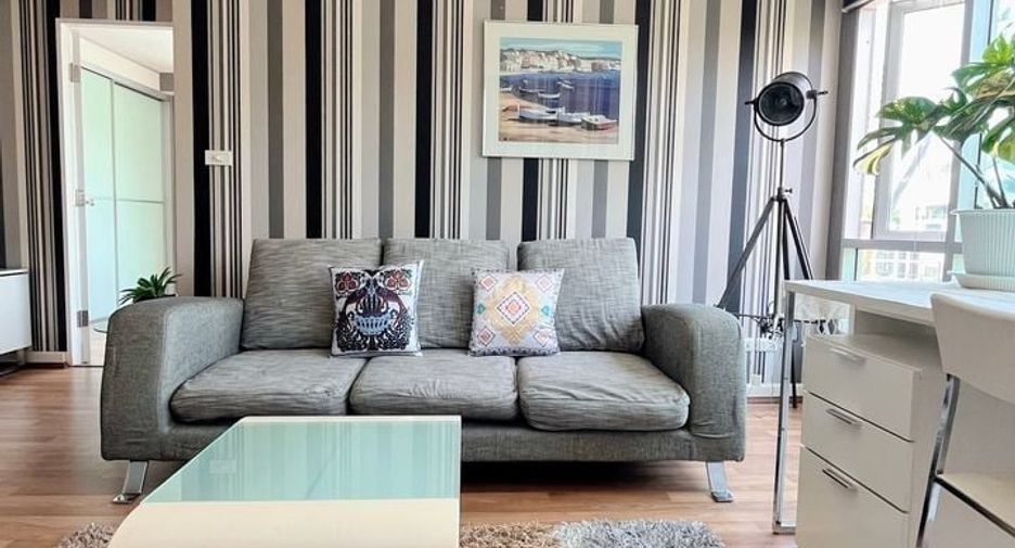 For sale 1 bed condo in Khlong Toei, Bangkok