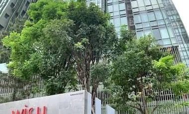 For sale 2 bed condo in Pathum Wan, Bangkok