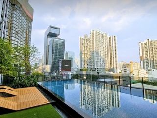 For rent 2 Beds condo in Huai Khwang, Bangkok