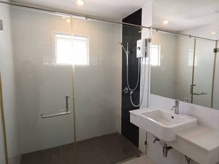 For rent 3 Beds townhouse in Lat Phrao, Bangkok