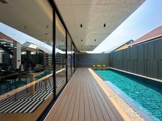 For rent 5 bed house in Bang Lamung, Chonburi